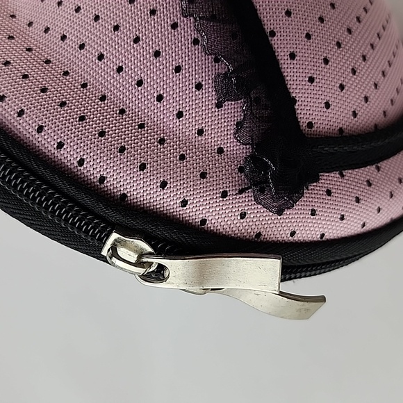 ⭐️3/ $30⭐️ Hard Bra Case Travel Carrier Portable Pink Black Polka Dots Lace - Picture 6 of 12